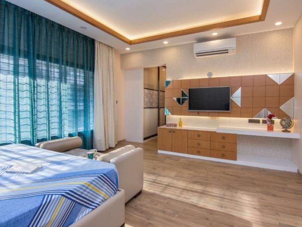 4 BHK